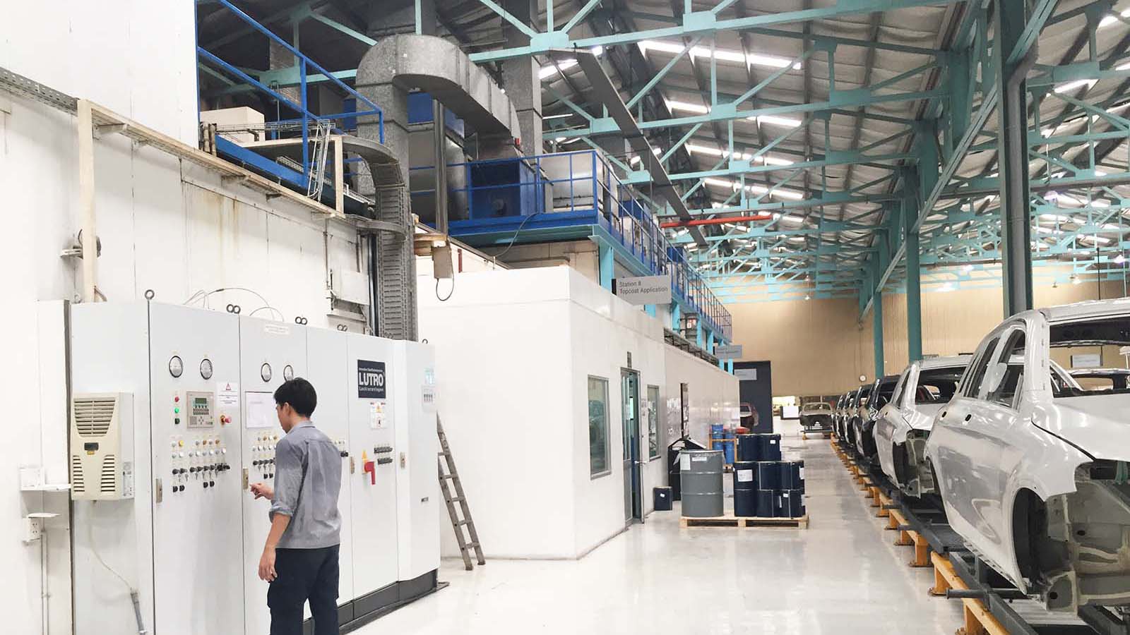 conic-process-banner-mercedes-benz-detail-7